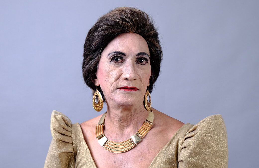 «Reyna Delas Flores»:  Коммуна пожилых  филиппинских ЛГБТ-див