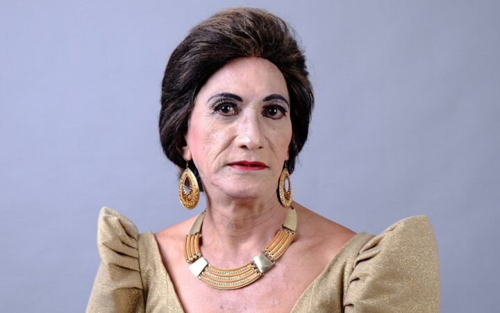 «Reyna Delas Flores»:  Коммуна пожилых  филиппинских ЛГБТ-див