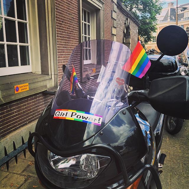 13704366_1602644073368156_1505973274_n