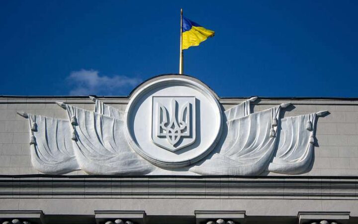 Парламентский комитет поспешил оправдаться: нормы о запрете дискриминации из проекта Трудового кодекса не изымали
