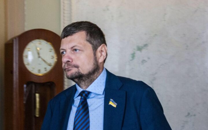 Мосийчук обвинил «наємів, лєщенків» в организации “парада ЛГБТ”