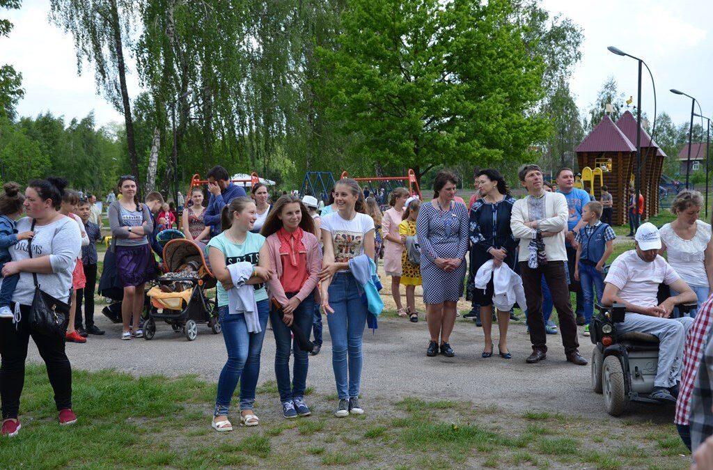 «Буду выступать только за традиционные»: Депутатка от УКРОПа приняла участие в фестивале «семейных ценностей»