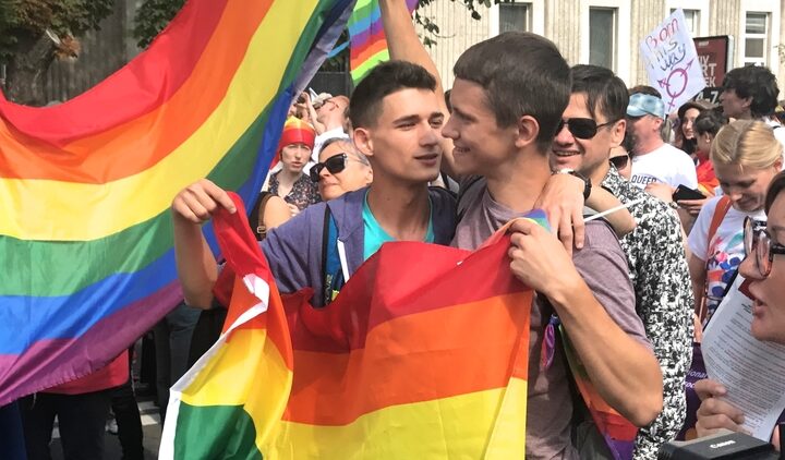 Марш ЛГБТ в Киеве. Пять впечатлений “Страны”
