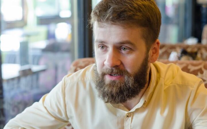 В Украине используют российскую пропаганду для борьбы с ЛГБТ – организатор Марша равенства