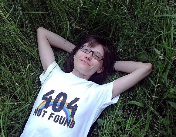 «Терпеть не могу такие вещи». Автора проекта «Дети-404» выдвинули на премию журнала «Сноб»