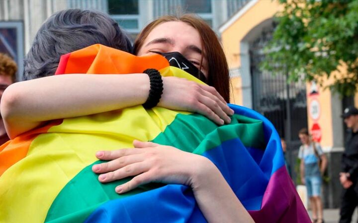 Нетрадиционная традиция: как в Украине относились к геям