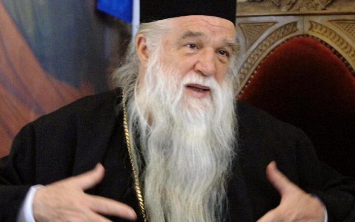 Греческий суд оправдал митрополита Калавритского, который высказывался против гомосексуальных отношений