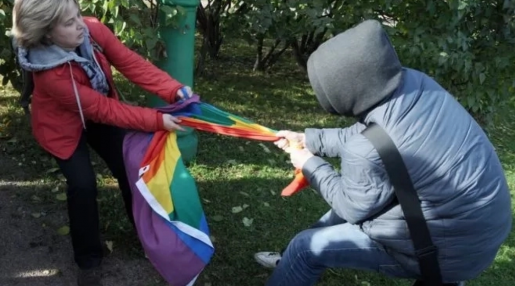 Трансгендеры из Киргизии ищут прибежища в России
