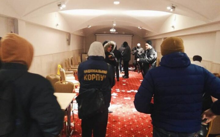 Сорванный тренинг по работе психологов с ЛГБТ: организаторы настаивают на расследовании, полиция считает конфликт исчерпанным