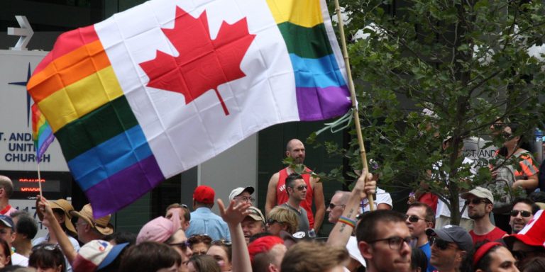 Полиция будет участвовать в прайде Pride Toronto