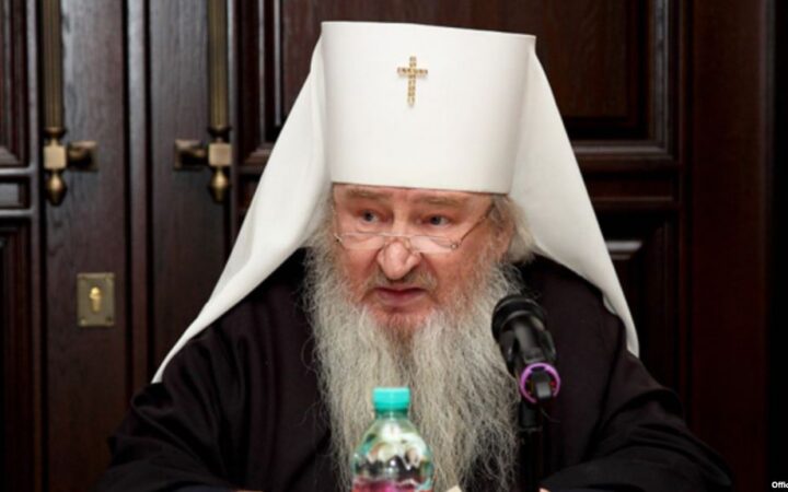 Казанский митрополит назвал геев “извращенцами”