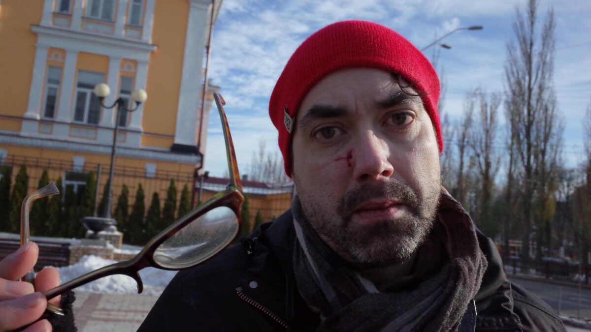 Посол Канады в Украине прокомментировал нападение на иностранного журналиста в Киеве