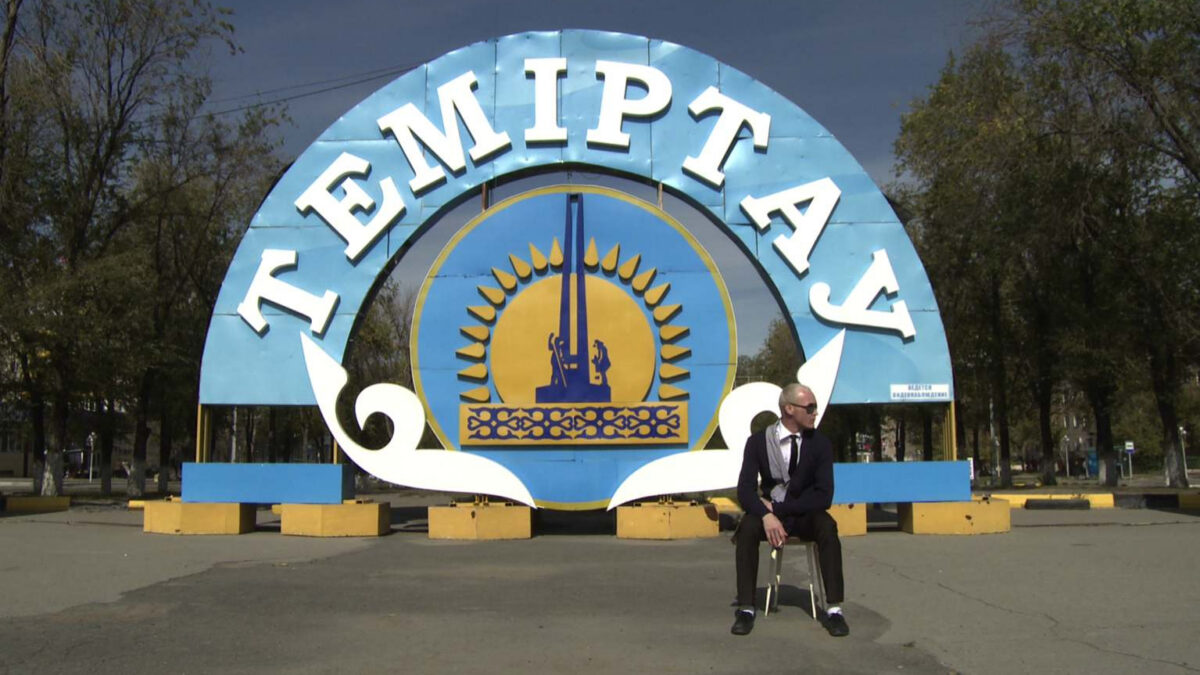«В Казахстане до сих пор считают, что в стране нет геев»