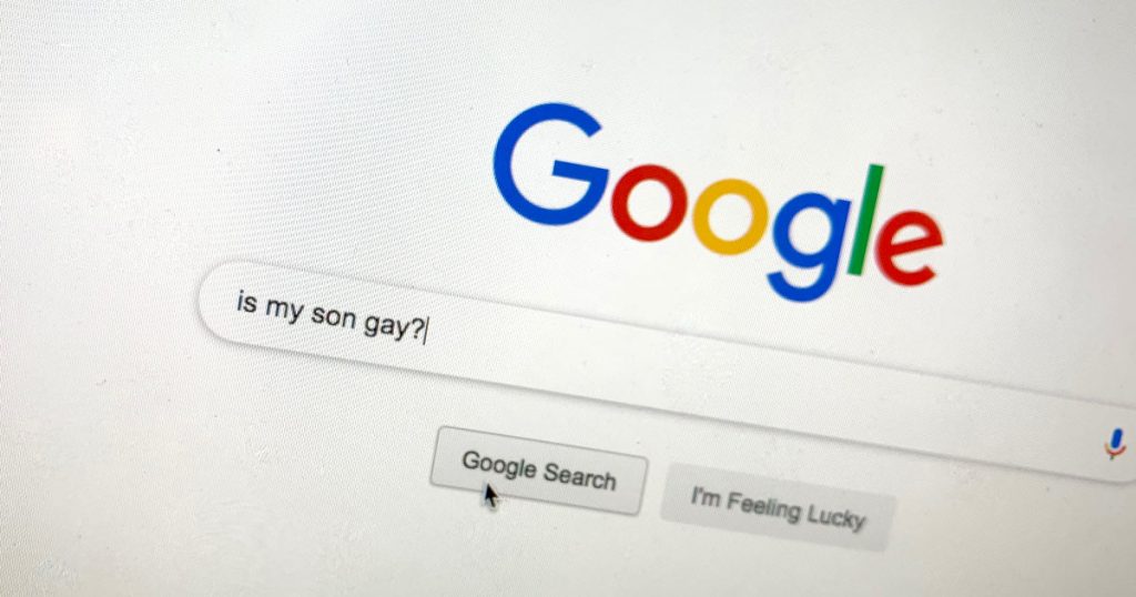 Популярный запрос у родителей в Google: «Мой сын гей?»