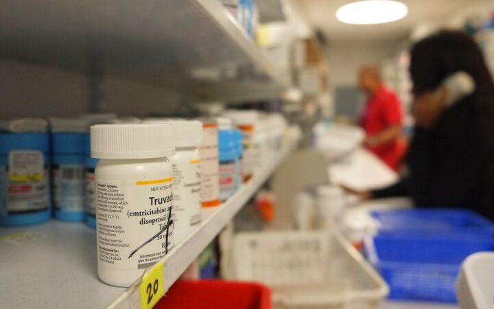 Gilead раздаст американцам 2,4 млн упаковок “Трувады”
