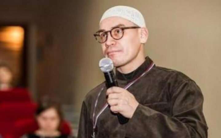 «ВКонтакте» заблокировала группу петербургского активиста, сообщавшего об ЛГБТ-подростках школам и полиции