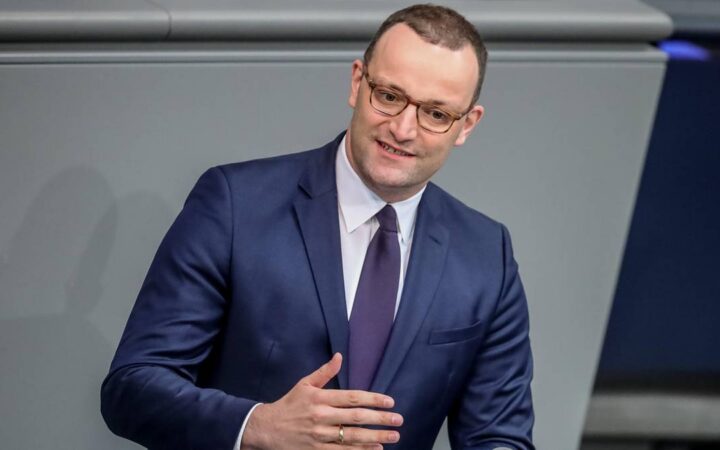 Министром обороны Германии может стать открытый гей