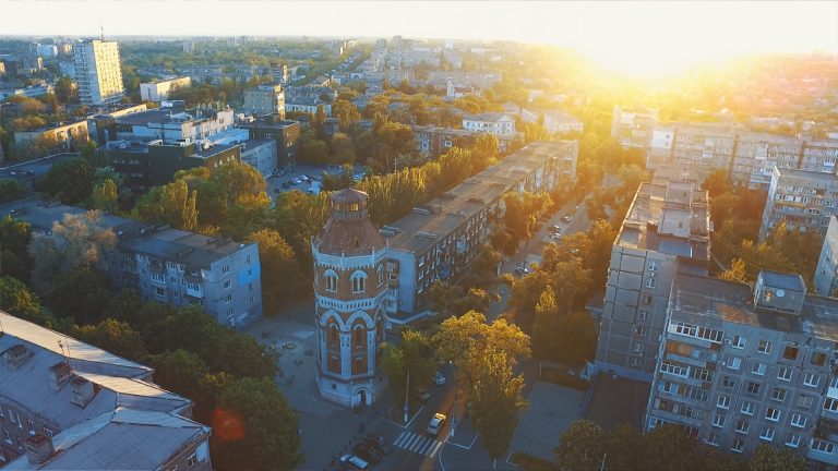 В Мариуполе открылся ЛГБТ-центр