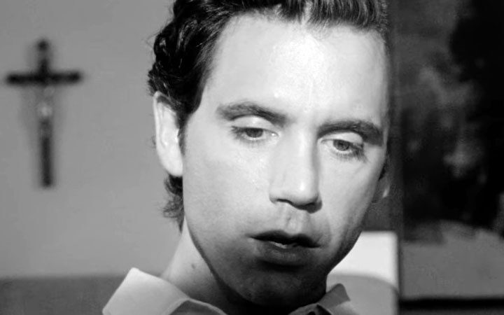 Мика сыграл гея 1950-х годов в клипе к композиции “Sanremo”