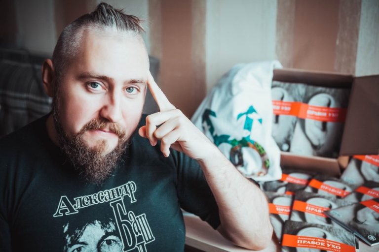 От гомофобии до поддержки ЛГБТ-сообщества. Как журналист из Заполярья меняет отношение к правам человека в регионе