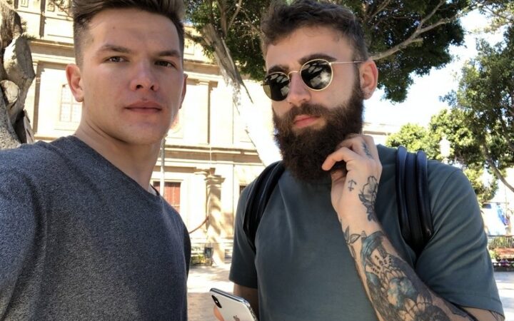 Дед сказал «У тебя красивый парень»: Гей из Беларуси вышел замуж в Германии и дал мужу свою фамилию