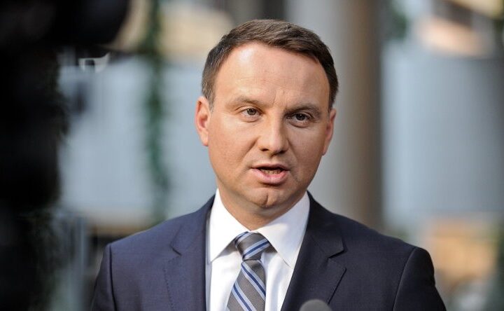 Президент Польши заявил, что не против гражданских партнерств для ЛГБТ