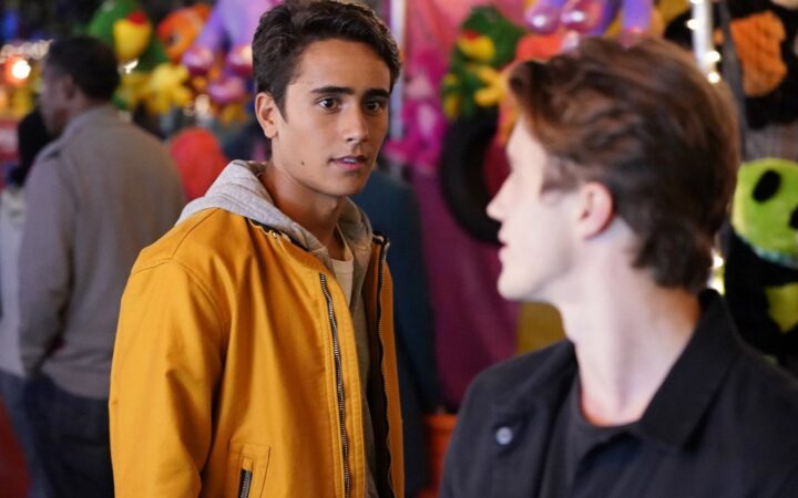 Disney+ избавился от сериала по гейской мелодраме «С любовью, Саймон»