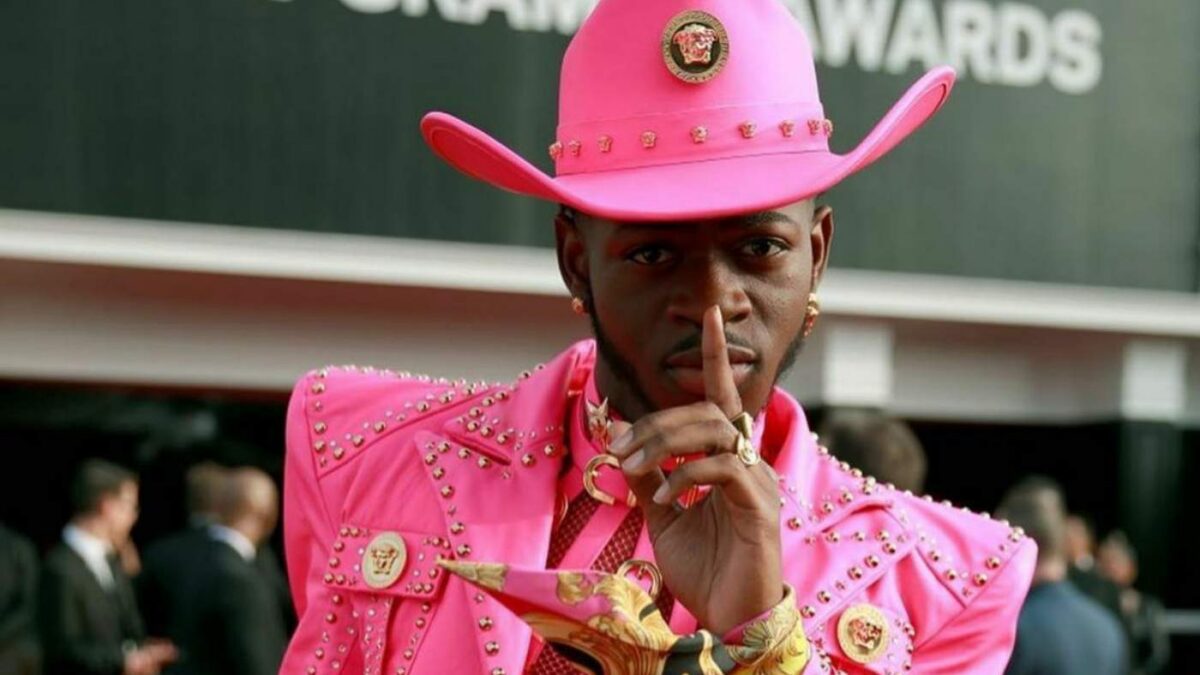 Рэпер Lil Nas X рассказал, как родители отреагировали на его каминг-аут