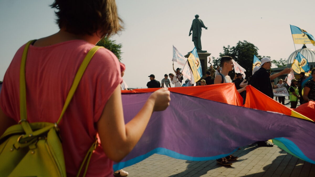 О жизни, радостях и трудностях ЛГБТ-пар в Одессе