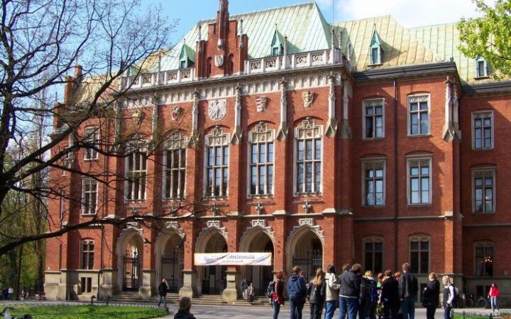 Университеты Польши выступили в защиту ЛГБТ