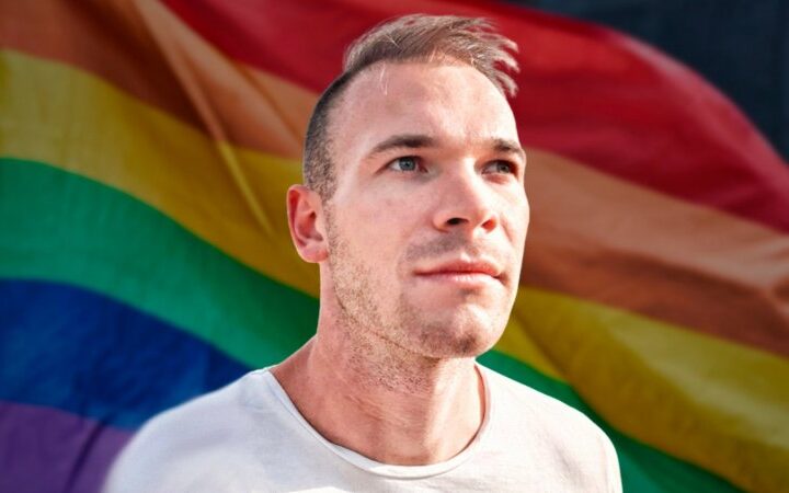«Я — открытый гей». Юрий Довжан из Житомира — о гомофобии в городе и отношении к ЛГБТ