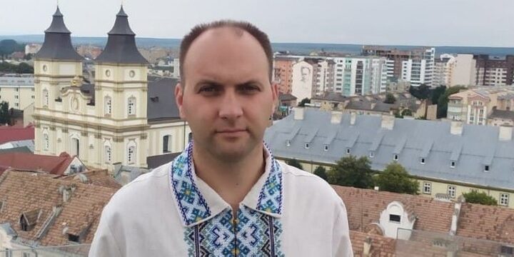 Вырвали из контекста”. Представитель мэра Франковская прокомментировал фразу о геях