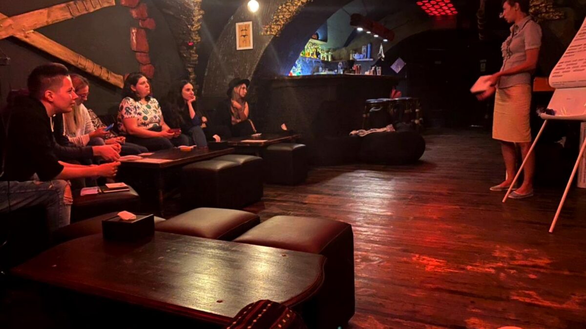 В одесском БДСМ-баре говорили о толерантности