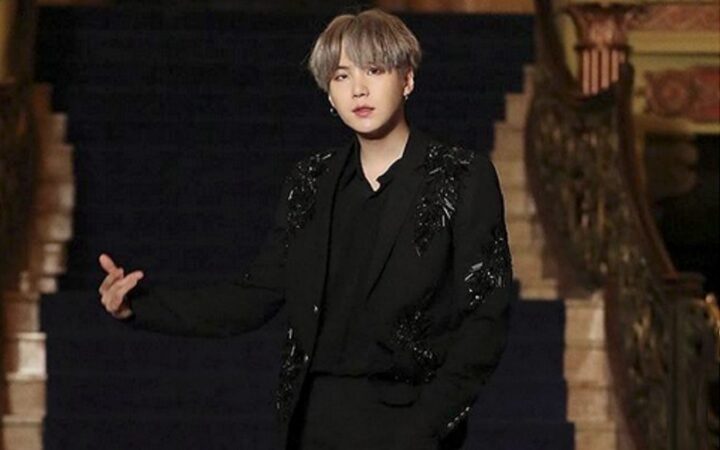 Шуга из BTS намекнул на свою бисексуальность