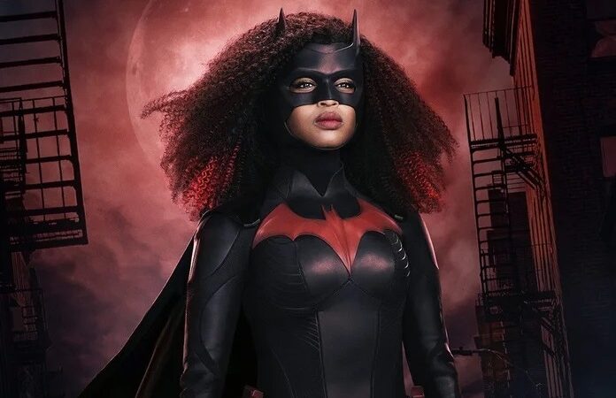 Представлен постер второго сезона сериала “Бэтвумен” по комиксам DC