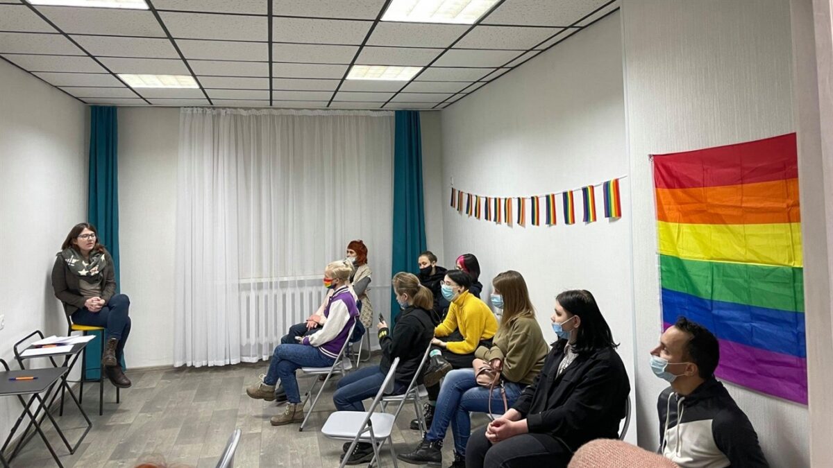 ЛГБТ-центр в Краматорске: Кто и зачем его открыл