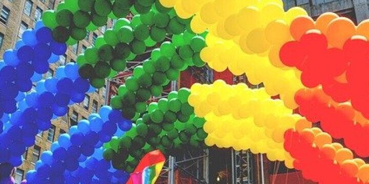 В Ванкувере откроется первое в провинции общежитие для представителей ЛГБТ