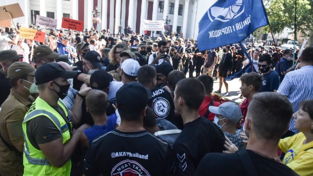 Через 7 месяцев после нападения на ЛГБТ-активистов на Марше равенства полиция Одессы наконец открыла уголовное производство