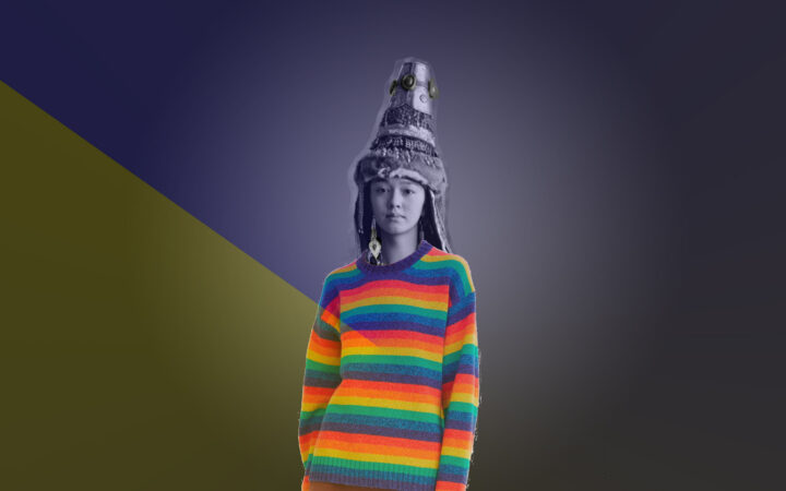 Привет, меня зовут Айша и это  ̶м̶о̶я̶ наша история