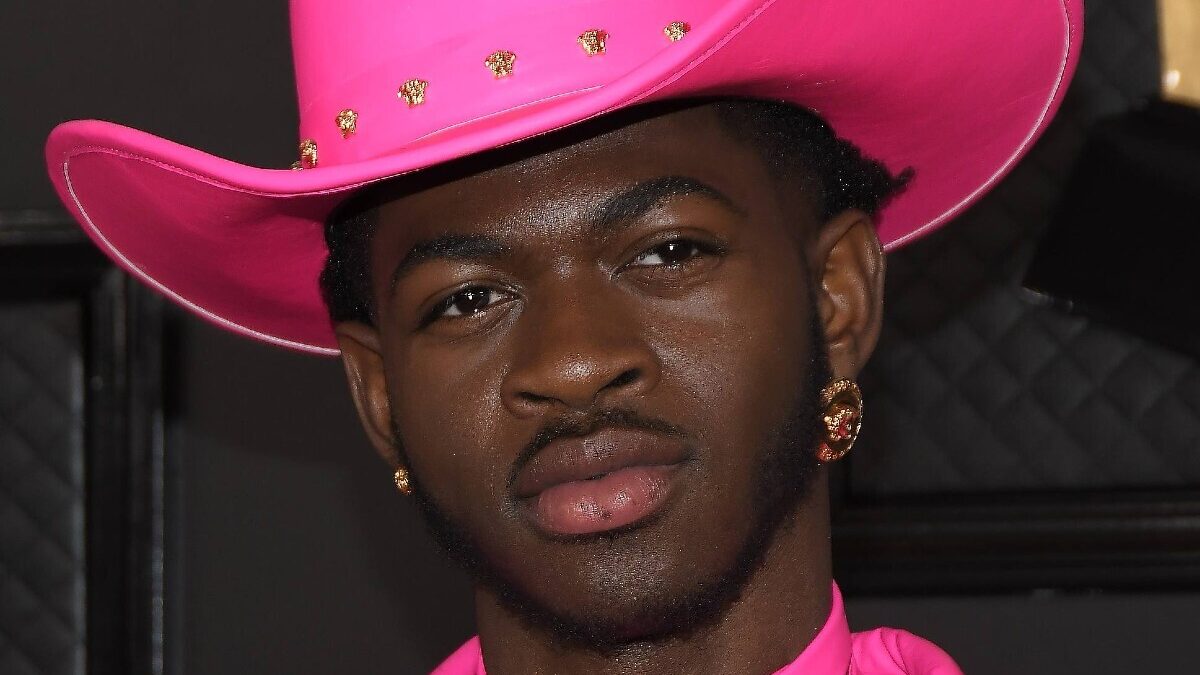 Рэпер Lil Nas X выпустит 666 пар обуви с человеческой кровью
