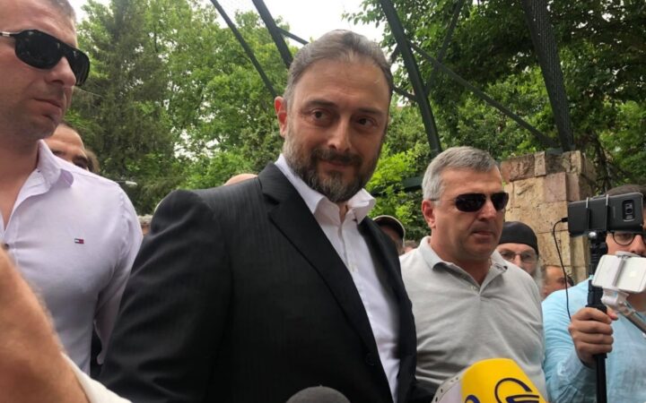 Выступающий против ЛГБТ грузинский бизнесмен Васадзе решил заняться политикой