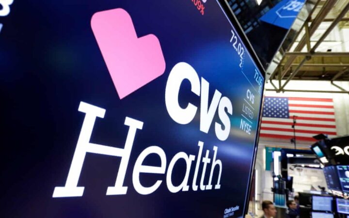 25 компаний в США, публично поддерживающих ЛГБТ+, пожертвовали более $10 млн политикам, которые выступают против ЛГБТ+