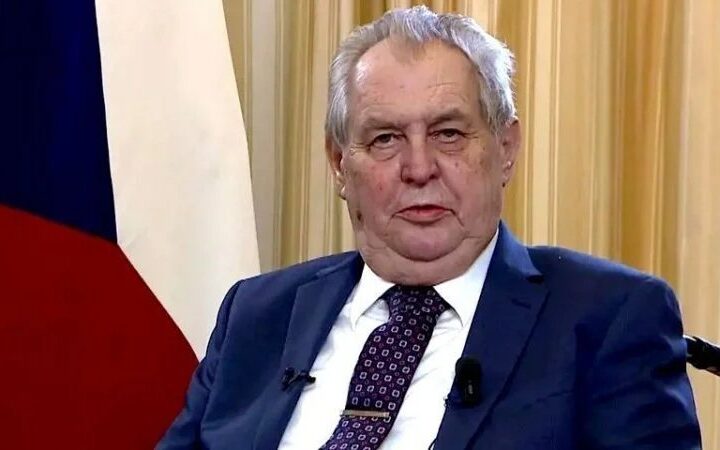 Президент Чехии назвал трансгендерных людей «отвратительными» и поддержал венгерский закон о «гей-пропаганде»