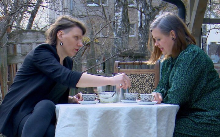 Как живут ЛГБТ-семьи в Латвии и почему государство не хочет их признавать