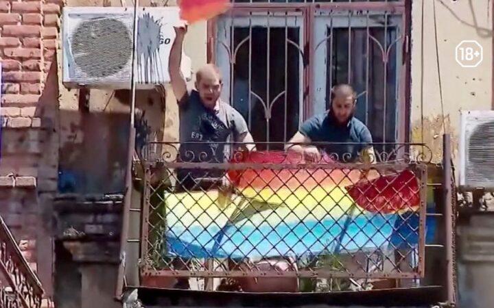 В Тбилиси разгромили офис организаторов ЛГБТ-шествия, пострадали 50 журналистов. Акцию отменили