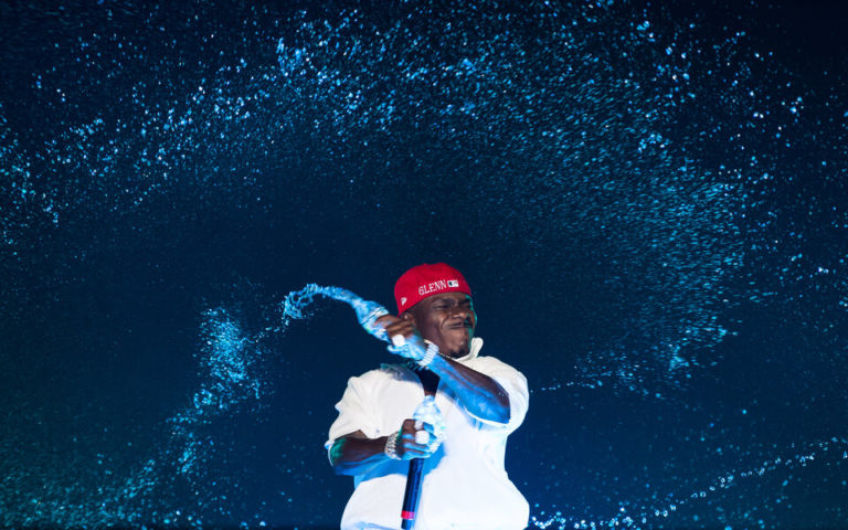 Рэпера DaBaby сняли с фестиваля Lollapalooza за несколько часов до выступления из-за гомофобных комментариев