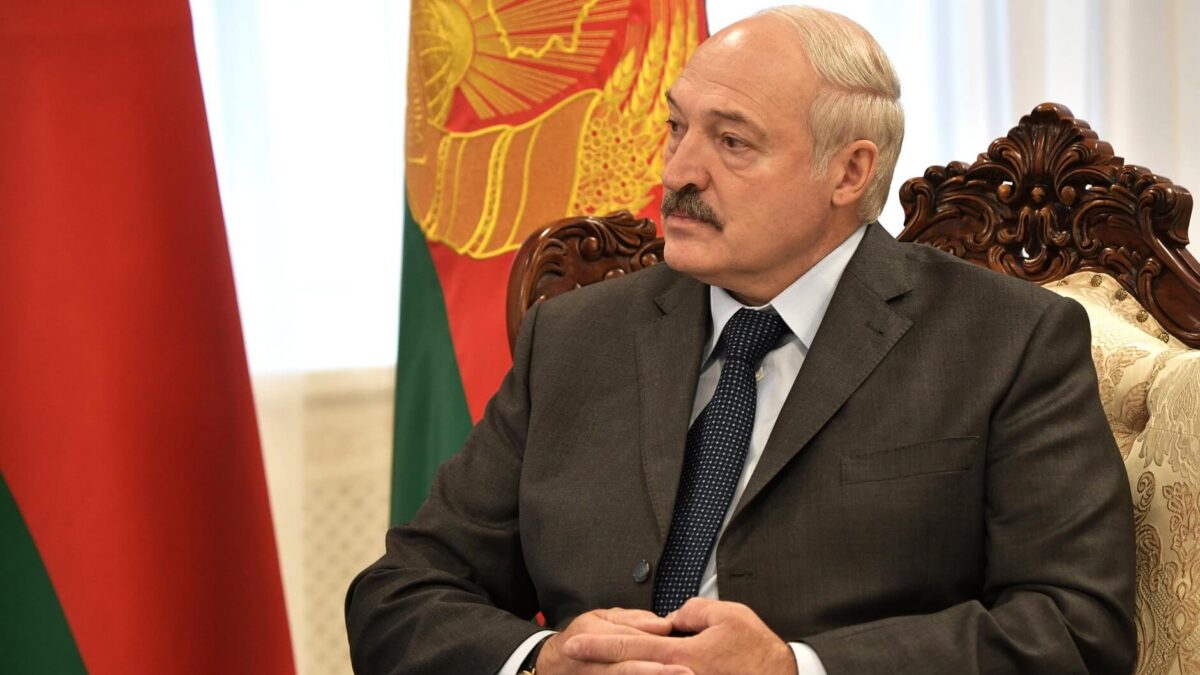 Александр Лукашенко намерен бороться с представителями ЛГБТ вместе с президентом Венгрии