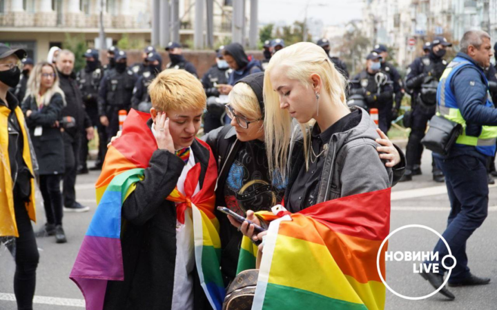 Марш равенства в поддержку ЛГБТ прошел в Киеве: как отреагировали украинцы