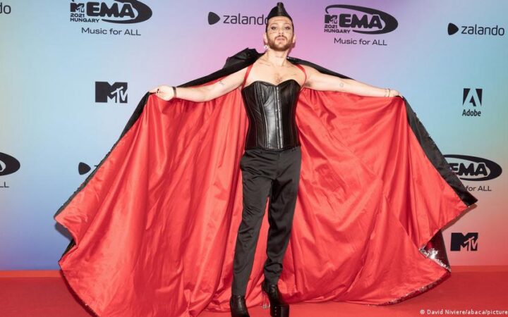 Немецкий актёр напомнил о насилии над ЛГБТ-людьми на вручении наград MTV