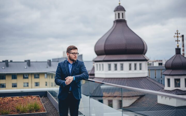 Отношение к ЛГБТ и подбор преподавателей: интересные детали об УКУ